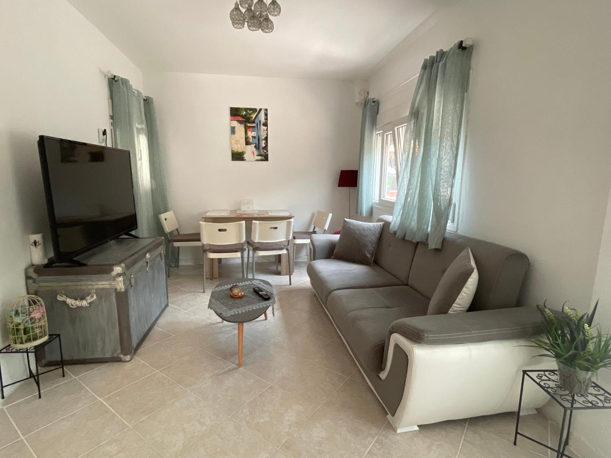 Comfy Myrvalis Apartment أغيا ترياس المظهر الخارجي الصورة