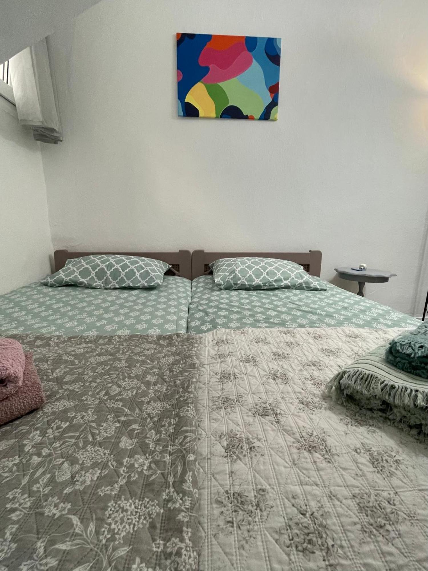 Comfy Myrvalis Apartment أغيا ترياس المظهر الخارجي الصورة